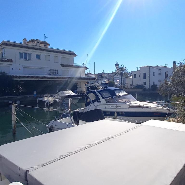 Plage à 500 m, Maison haut de gamme avec amarre privée, accès mer en 5 min sans pont, jacuzzi - Villa de 3 dormitorios - 13