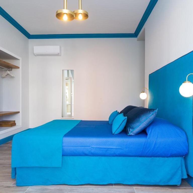 Sorrento Pool&Suites - Triple Room - 6