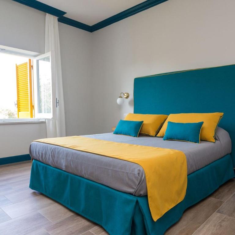 Sorrento Pool&Suites - Standard Triple Room - 3