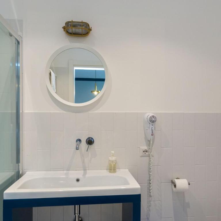 Sorrento Pool&Suites - Standard Triple Room - 4