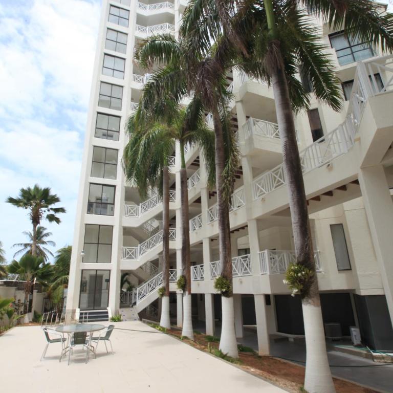 Apartamento en el Centro de San Andrés Islas con vista al mar- Edificio Bay Point 703 - Apartamento de 2 dormitorios - 1