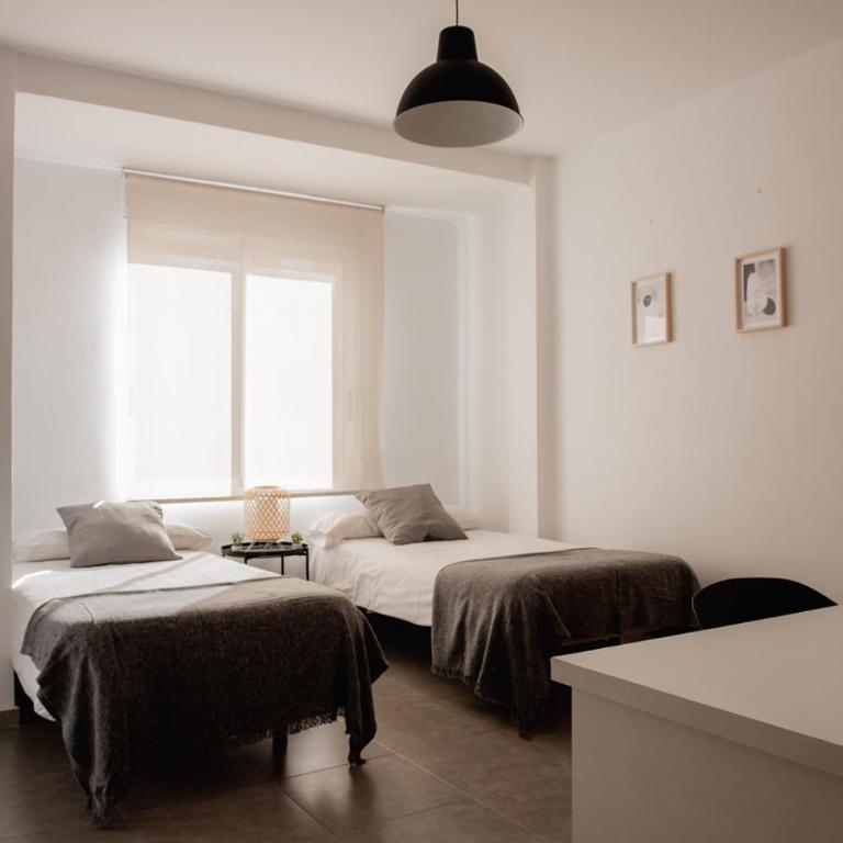 Apartamentos FV Flats Valencia - Mestalla 7 - Three-Bedroom Apartment - 3rd Floor - 21