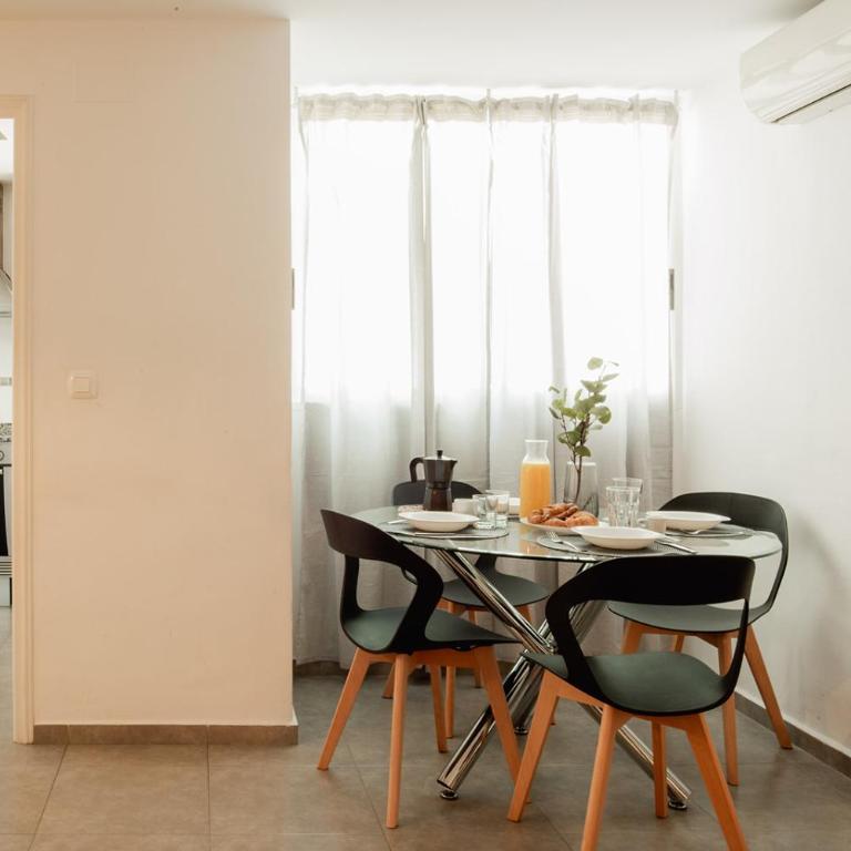Apartamentos FV Flats Valencia - Mestalla 7 - Three-Bedroom Apartment - 3rd Floor - 5