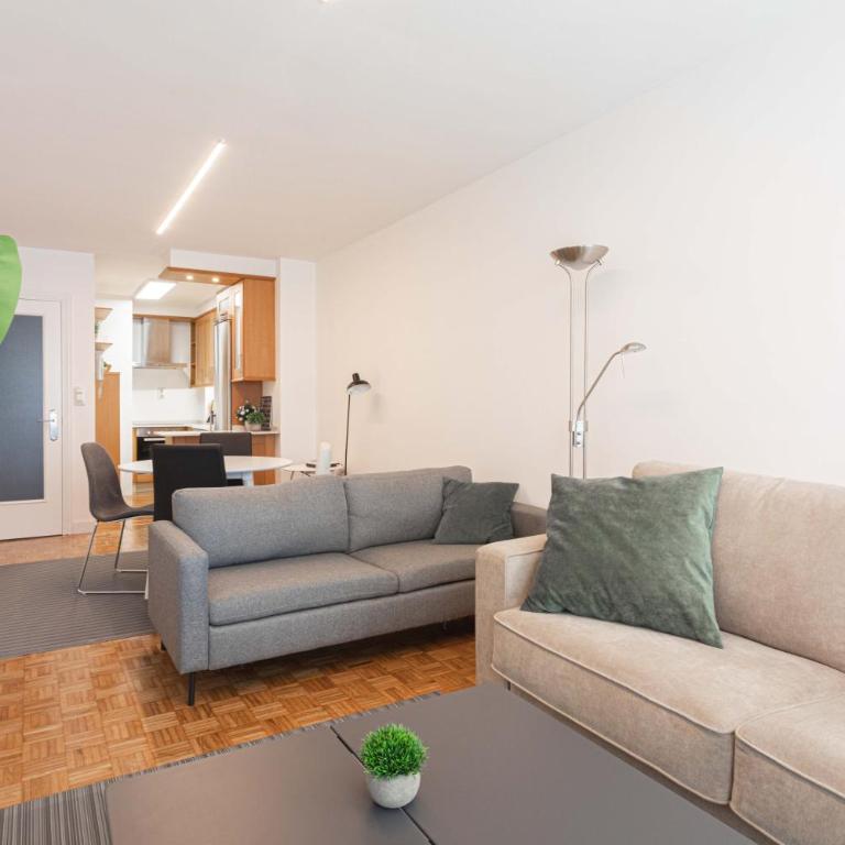 ATICO PLAYA ORZAN CENTRO GARAJE gratis MISMO EDIFICI0 - Apartamento de 2 dormitorios - 2