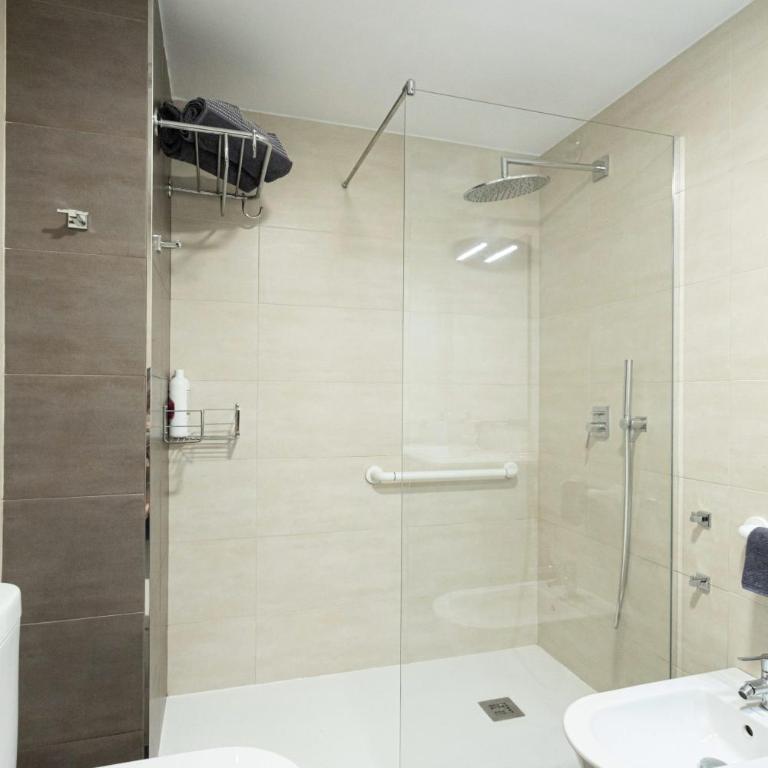 ATICO PLAYA ORZAN CENTRO GARAJE gratis MISMO EDIFICI0 - Apartamento de 2 dormitorios - 14