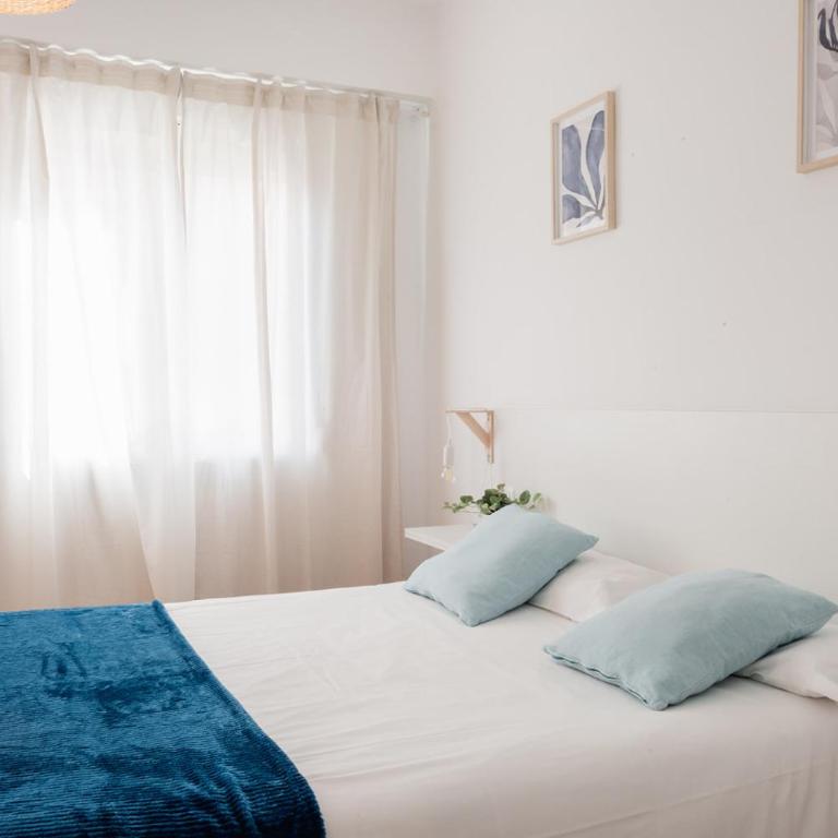 Apartamentos FV Flats Valencia - Mestalla 7 - Three-Bedroom Apartment - 4th Floor - 1