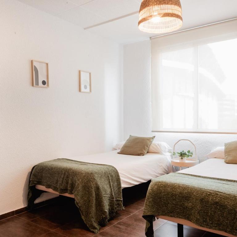 Apartamentos FV Flats Valencia - Mestalla 9 - Three-Bedroom Apartment - 4th Floor - 9
