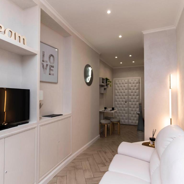 Silver Suite Coliseum - Superior Apartment - 23