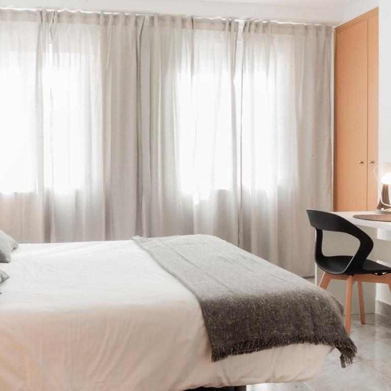 Apartamentos FV Flats Valencia - Mestalla 9 - Three-Bedroom Apartment - 5