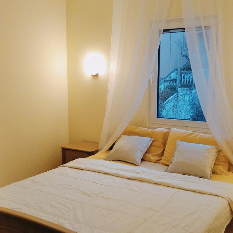 Petrovac Holiday Apartments 2 - Two-Bedroom Apartment - 5