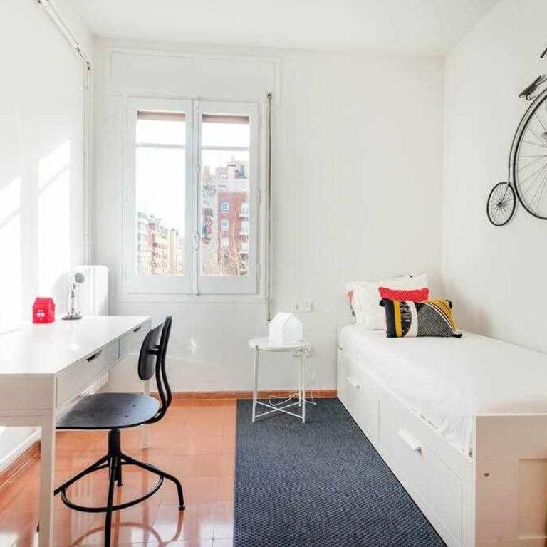New top floor apt with a lot of light & air-con - Apartamento de 3 dormitorios - 11