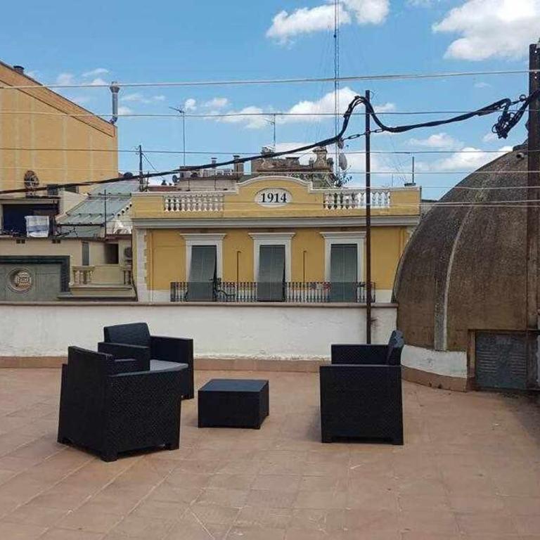 New top floor apt with a lot of light & air-con - Apartamento de 3 dormitorios - 30