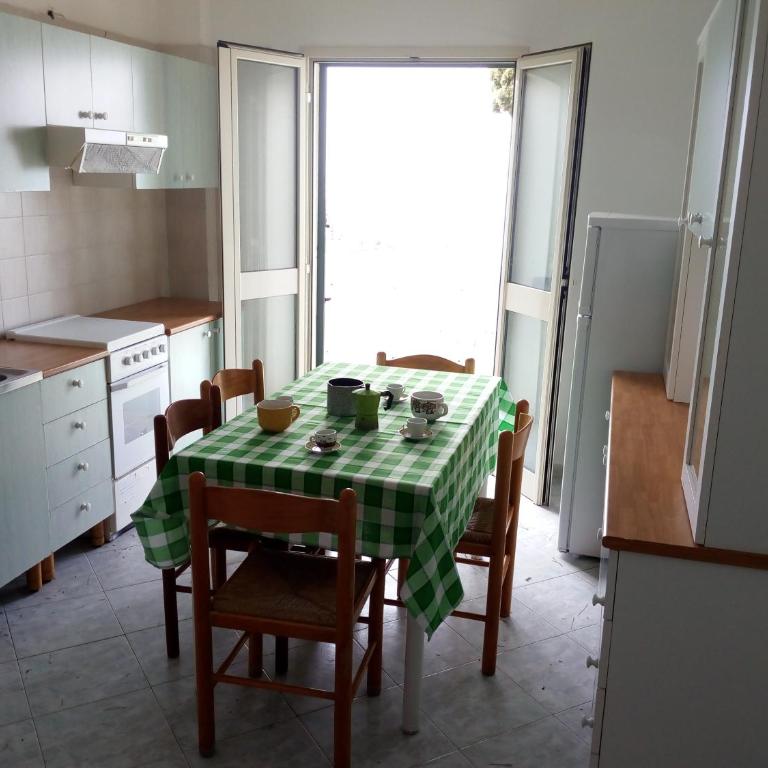 Appartamenti La Spiaggia - Casa con 2 Camere da Letto - 4