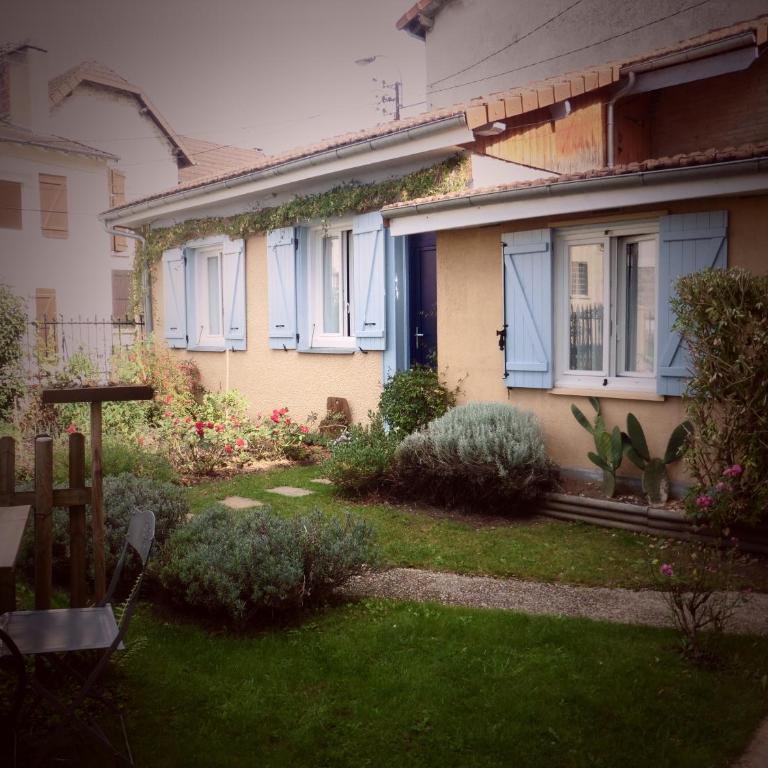 Chambre d'Hôtes - l'Ephémère - Chambre Double - Vue sur Jardin - 4