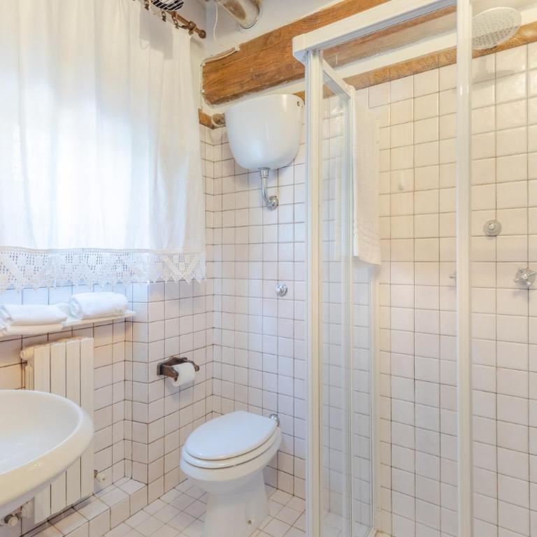 Pennecchio - Villa con 3 Camere da Letto e Piscina Privata - 49