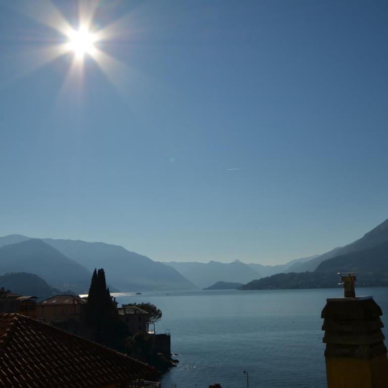 Varennahouse Lory Apt - Appartamento con 2 Camere da Letto - 1