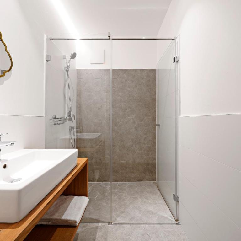 Numa Salzburg Nora - 2 Bedroom Apartment with Terrace - 8