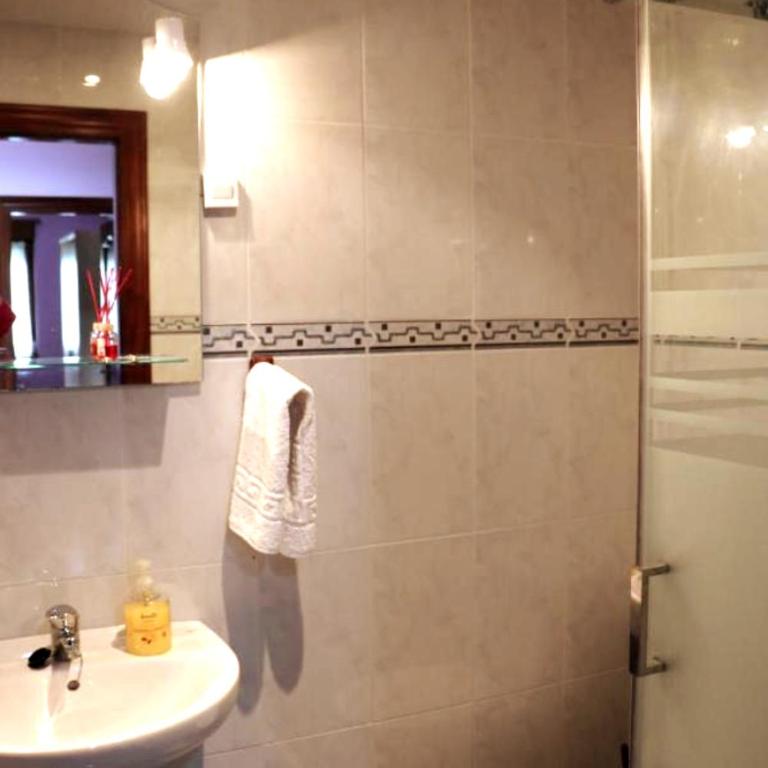 Apartamentos Rurales Andrea - Apartamento con vistas a las montañas - 11
