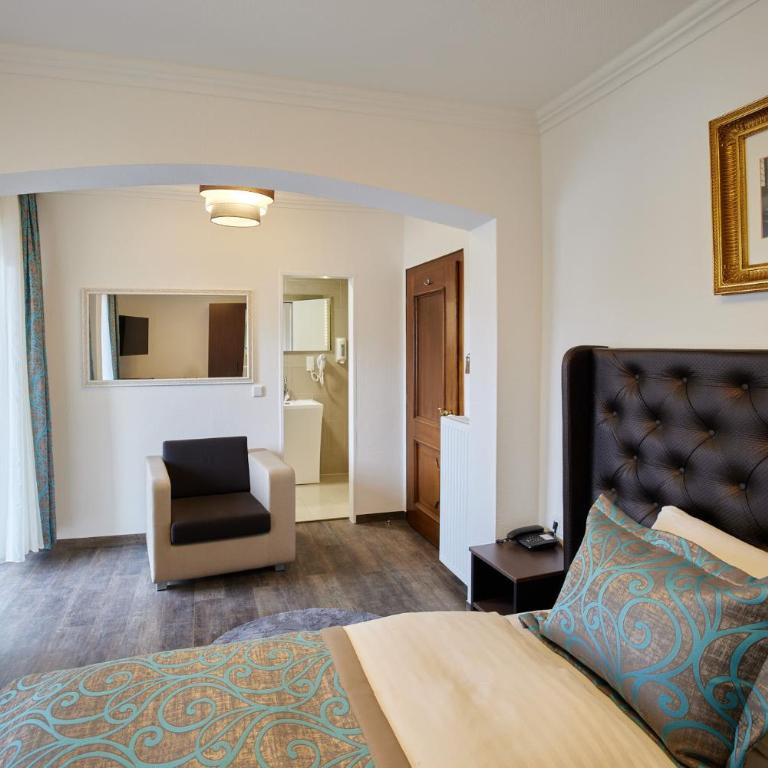 Atlas Posthotel - Einzelzimmer mit Balkon - 1