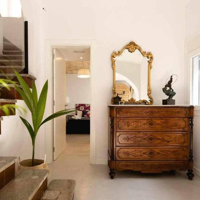 Newly renovated room w Pool & BikeParking - Habitación Doble - 6