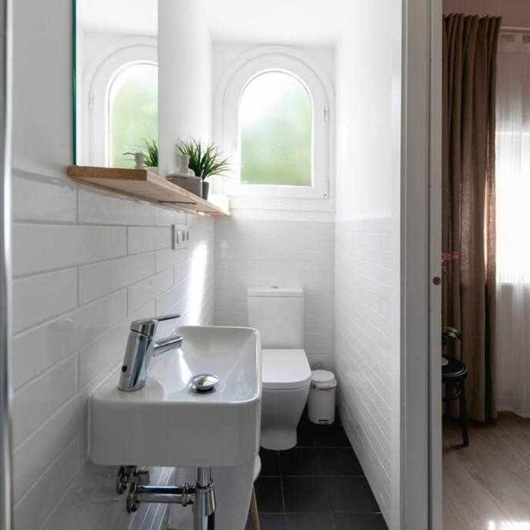 Newly renovated room w Pool & BikeParking - Habitación Doble Deluxe - 10