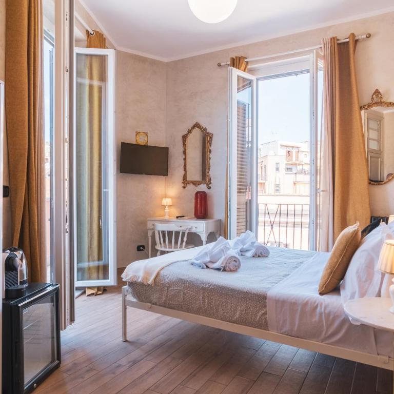 Golden Rooms Piazza di Spagna - Superior Double Room - 1