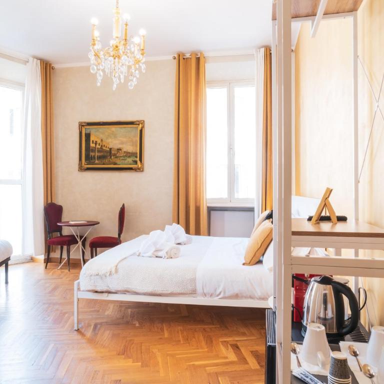 Golden Rooms Piazza di Spagna - Executive Triple Room - 8