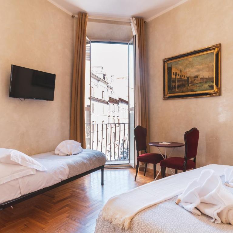 Golden Rooms Piazza di Spagna - Executive Triple Room - 2