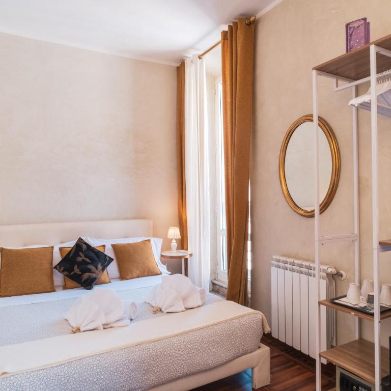 Golden Rooms Piazza di Spagna - Deluxe Triple Room - 5
