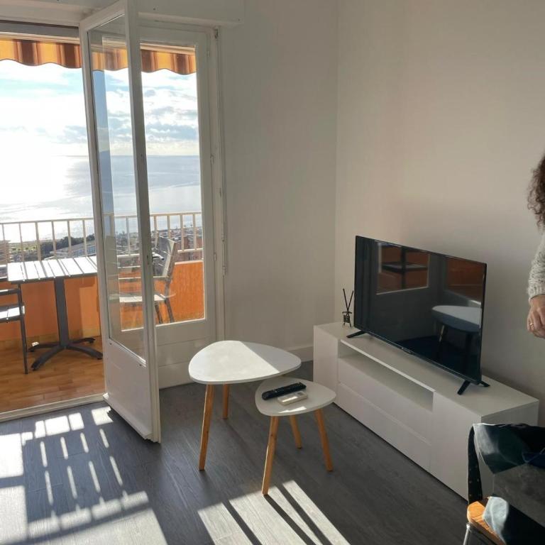 Splendide vue dans ce studio ! - One-Bedroom Apartment - 8