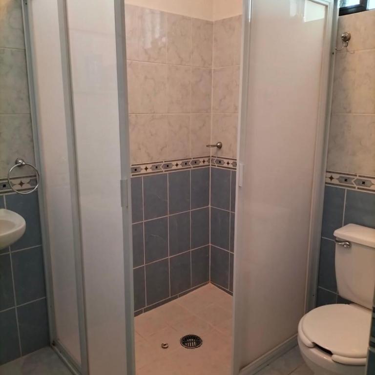 Hostal San Bernabé - Bed in 4-Bed Mixed Dormitory Room - 3