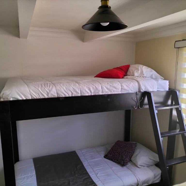 Hostal San Bernabé - Bed in 4-Bed Mixed Dormitory Room - 4
