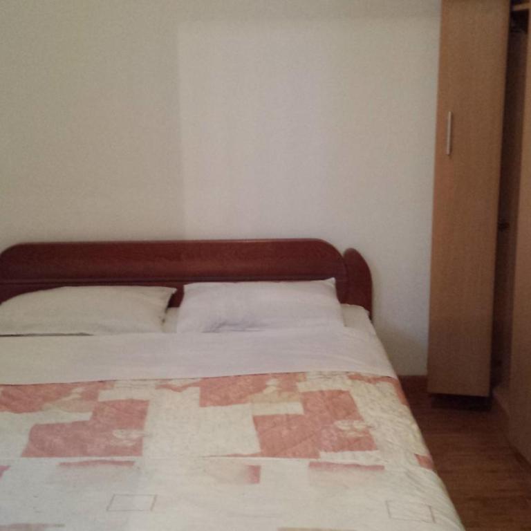 Apartments Milano - Two-Bedroom Apartment with Balcony - 3