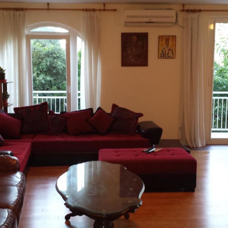 Apartments Milano - Two-Bedroom Apartment with Balcony - 9