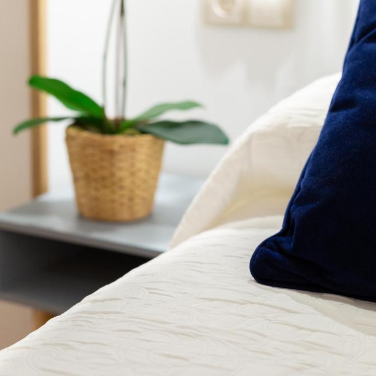 Unamuno by Bilbao Living - Two-Bedroom Apartment - 56