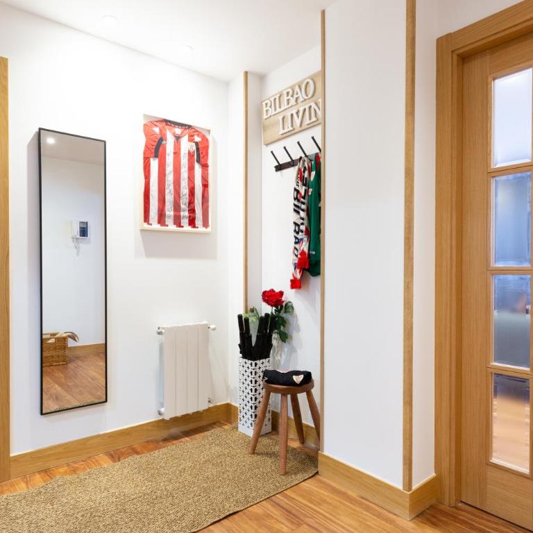 Unamuno by Bilbao Living - Two-Bedroom Apartment - 22