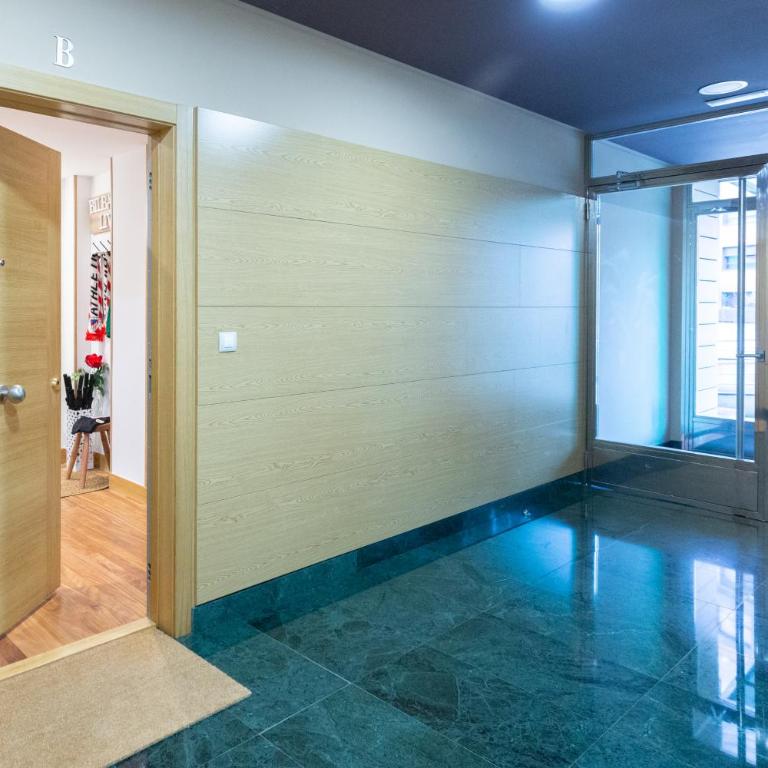 Unamuno by Bilbao Living - Two-Bedroom Apartment - 13
