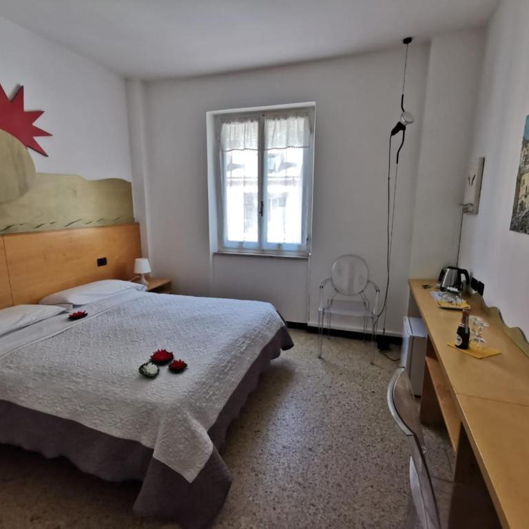 Tonino Basso camere Nuova Gestione - Habitación Doble con balcón - 1 o 2 camas - 1