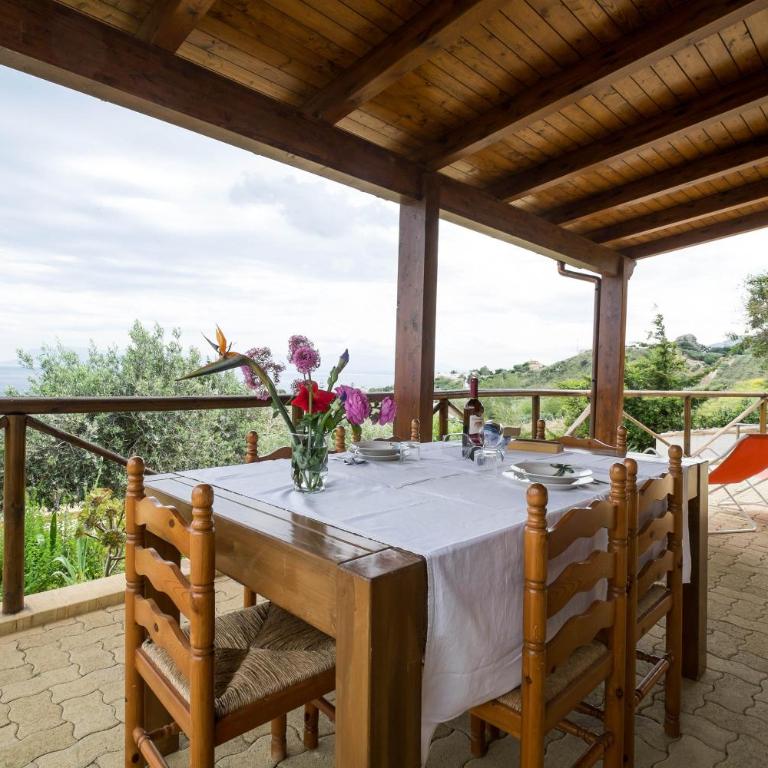 VILLA BIFAMILIARE SCOPELLO - Apartment with Sea View - 13