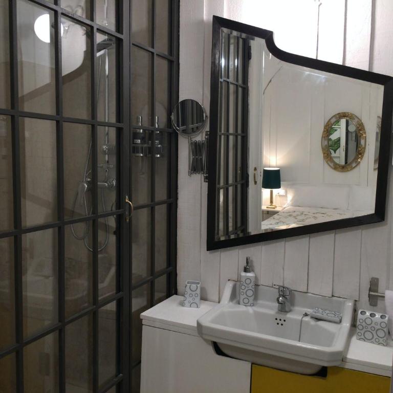 Apartamentos TUKASA VINTAGE - Estudio - 5