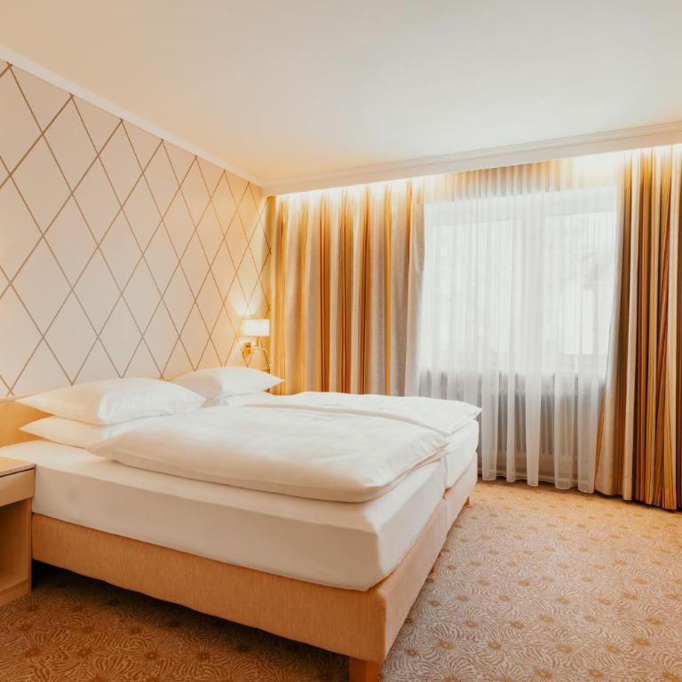 Hotel Scherer - Superior Doppelzimmer - 5