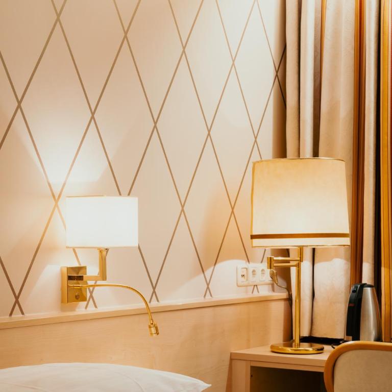 Hotel Scherer - Doppel- oder Zweibettzimmer - 20