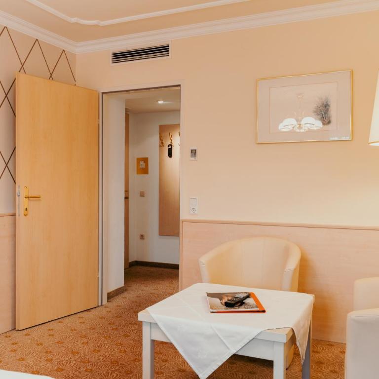 Hotel Scherer - Superior Doppelzimmer - 7