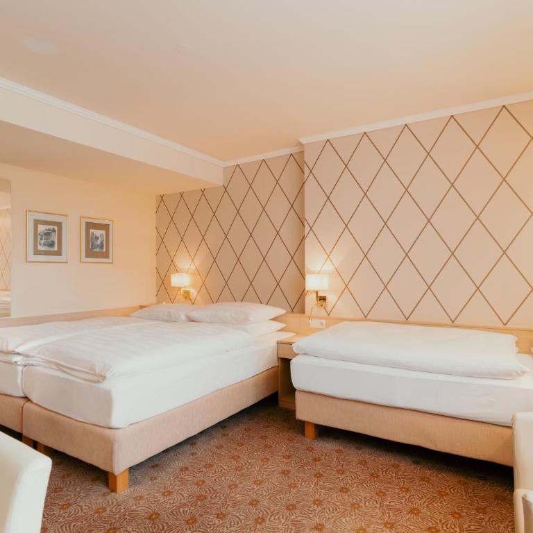 Hotel Scherer - Dreibettzimmer - 5