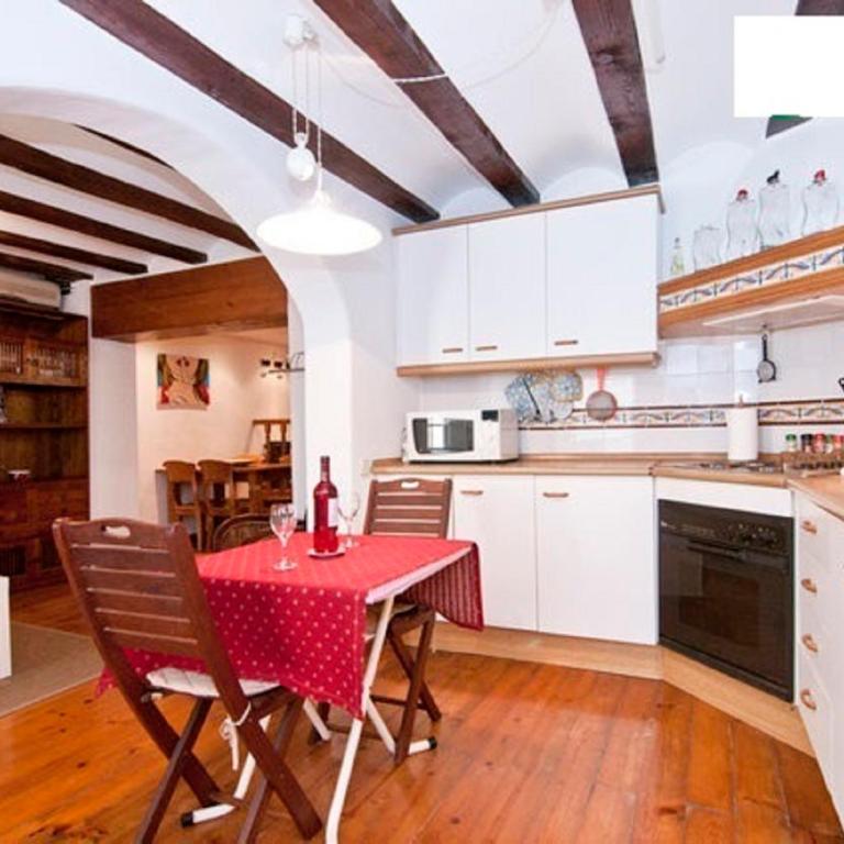 Quiet apartment! Sagrada Familia! - One-Bedroom Apartment - 24