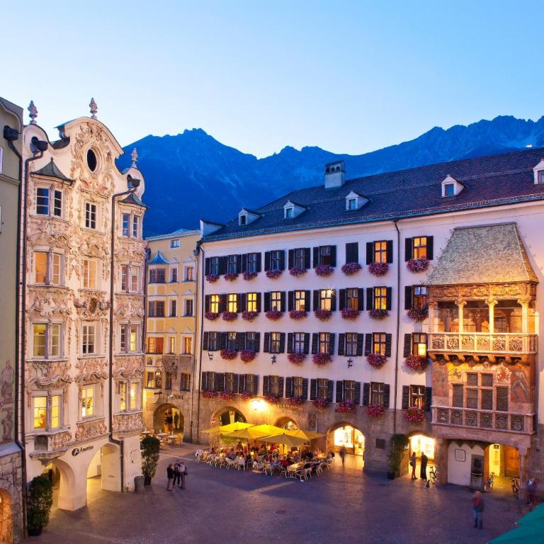 Altstadthotel Weisses Kreuz - Suite Golden Roof - 3