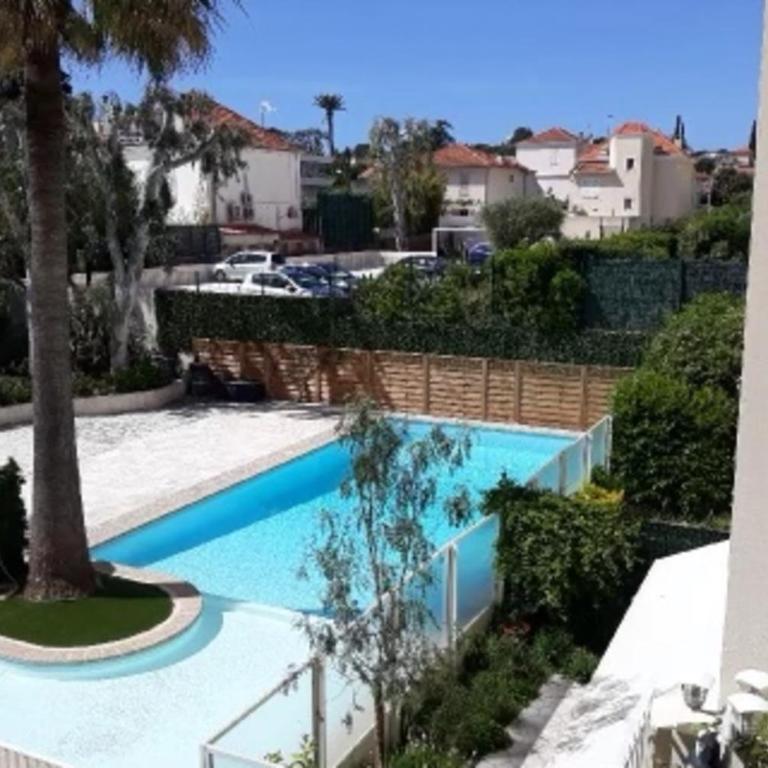 Seafront one bedroom apartment with a terrasse swimming pool and a parking - Appartement - 21
