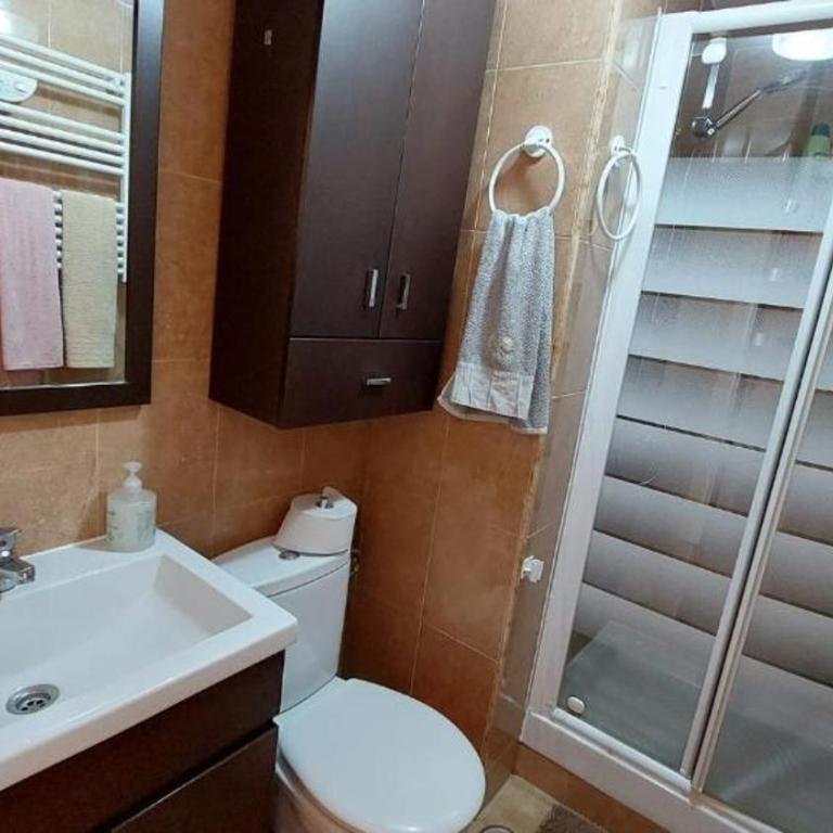 HomeStay Barrionuevo - One-Bedroom Apartment - 8