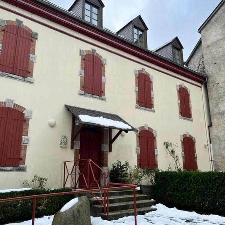 Très bel appartement T3 HYPER CENTRE ENTIEREMENT RENOVE EN 2022 - Appartement 2 Chambres - 39