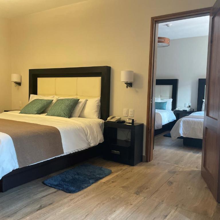 Hotel Villa Murano - Family Suite - 1